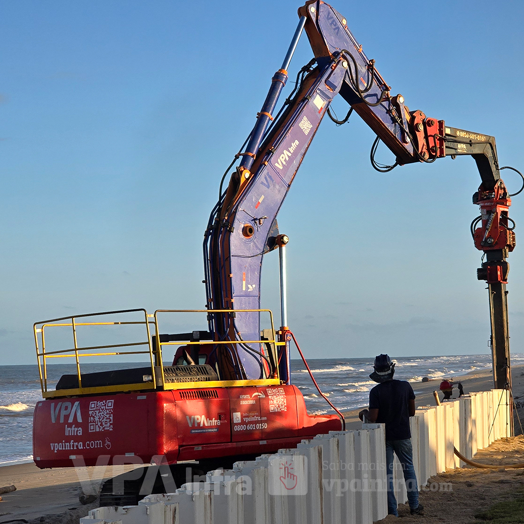 Contenção do avanço das marés em condomínio à Beira Mar