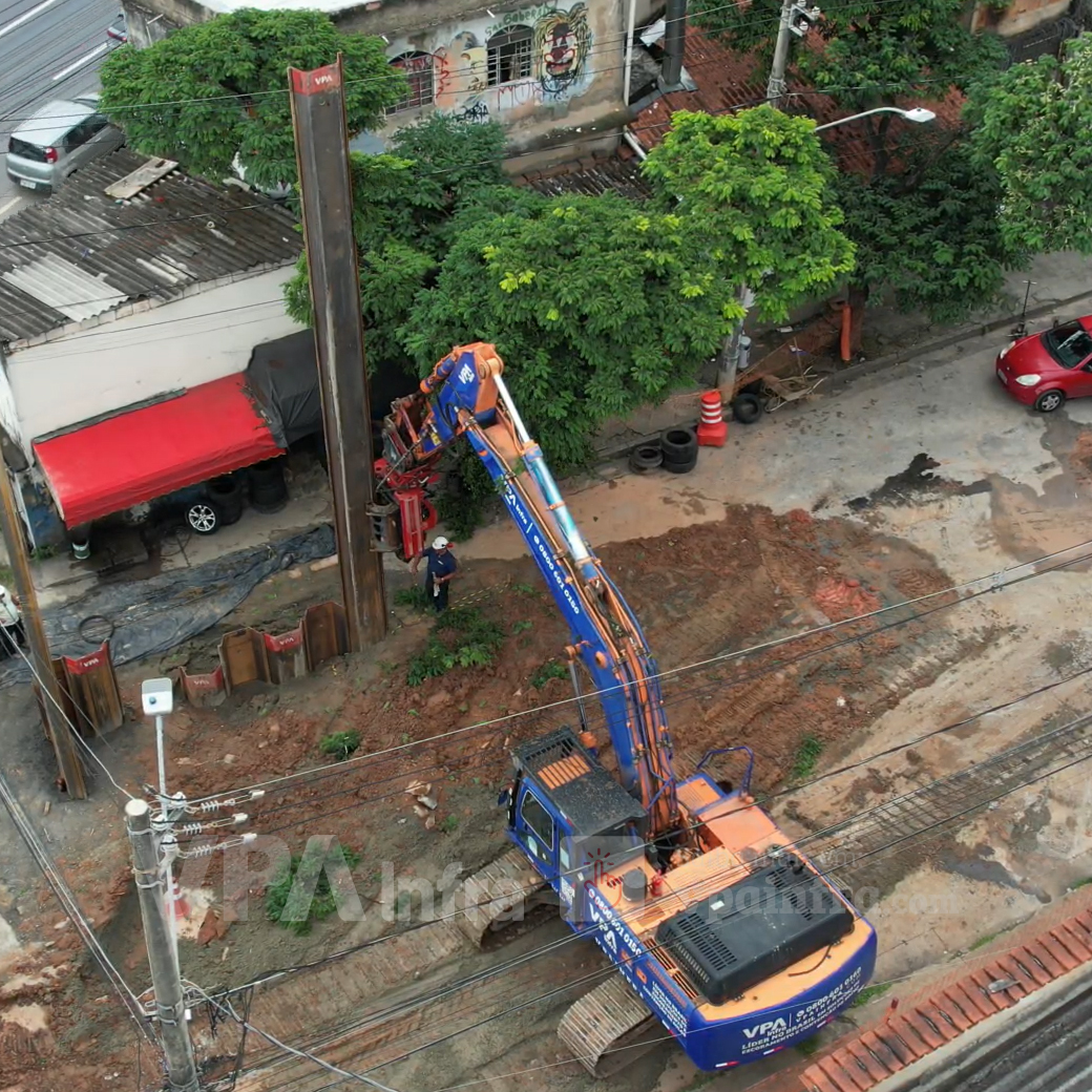 Contenção emergencial para obra em rede de esgoto