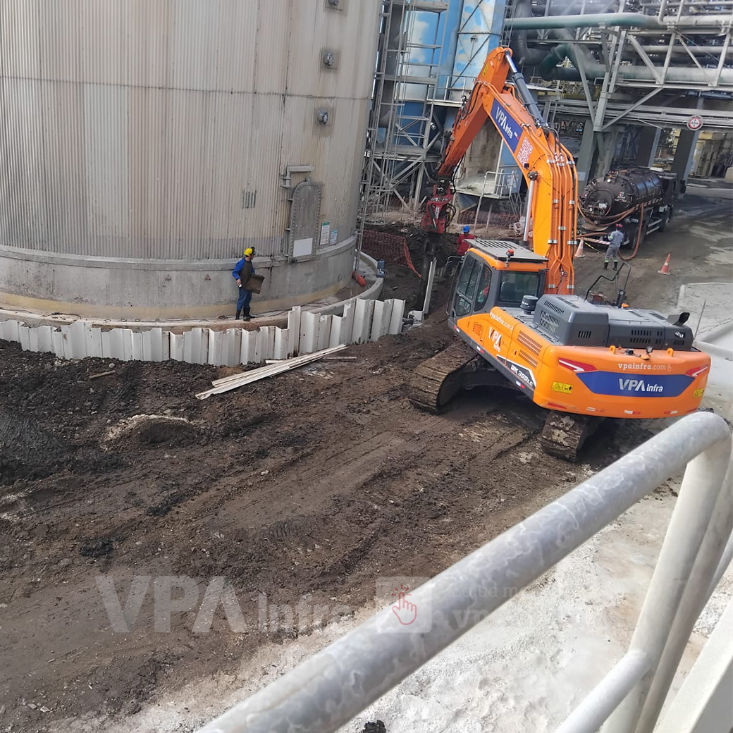 Estacas Prancha de PVC na contenção de solo contaminado